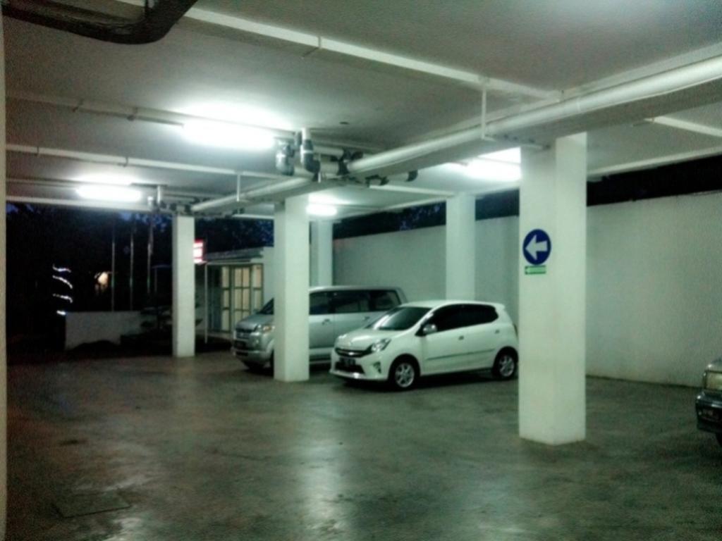 Lj Hotel 万隆 外观 照片