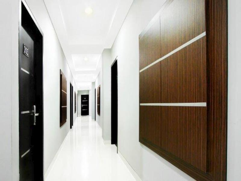 Lj Hotel 万隆 外观 照片